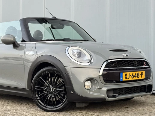MINI Cooper S Cabrio - Afbeelding 17 van 30