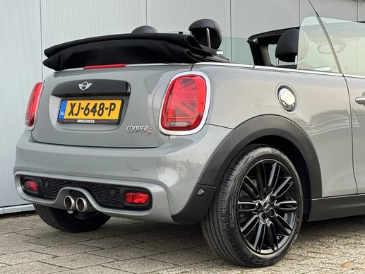 MINI Cooper S Cabrio - Afbeelding 22 van 30