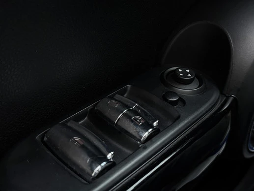 MINI Cooper S Cabrio - Afbeelding 29 van 30