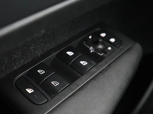 Volvo XC40 - Afbeelding 16 van 30