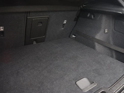 Volvo XC40 - Afbeelding 27 van 30