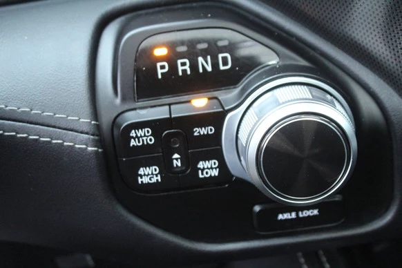 Dodge Ram 1500 - Afbeelding 10 van 25