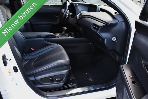 Lexus UX - Afbeelding 21 van 30