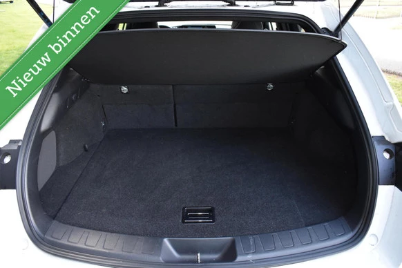 Lexus UX - Afbeelding 23 van 30