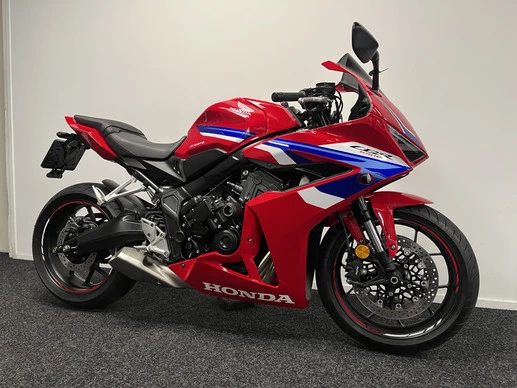 Honda CBR 650 - Afbeelding 4 van 23