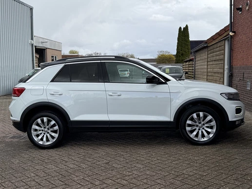 Volkswagen T-Roc - Afbeelding 6 van 27