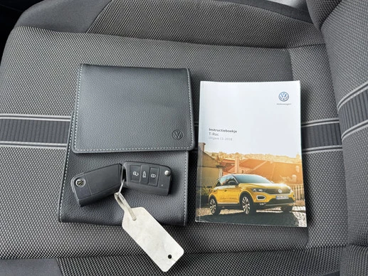Volkswagen T-Roc - Afbeelding 22 van 27