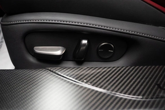 Lexus LC - Afbeelding 22 van 30