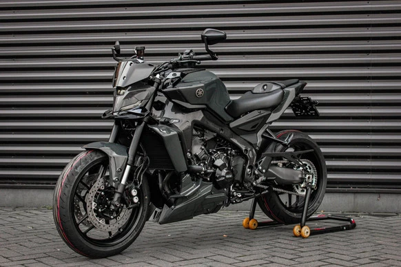 Yamaha MT 09 - Afbeelding 1 van 23