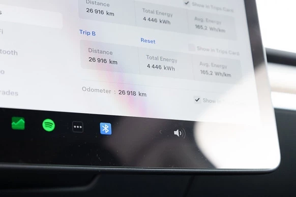 Tesla Model Y - Afbeelding 17 van 24