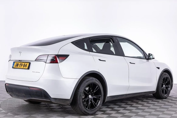 Tesla Model Y - Afbeelding 21 van 24