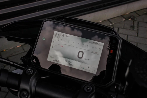 Yamaha MT 09 - Afbeelding 13 van 24