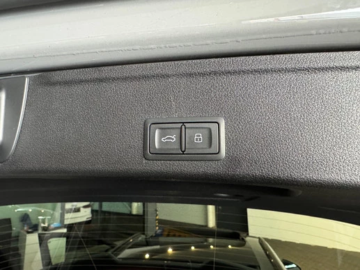 Audi RS4 - Afbeelding 15 van 30