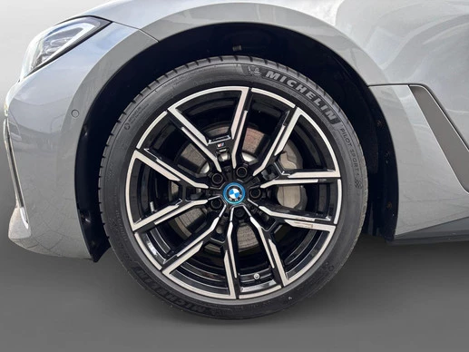 BMW i4 - Afbeelding 16 van 30