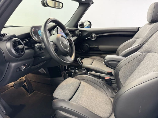 MINI Cooper Cabrio - Afbeelding 13 van 30