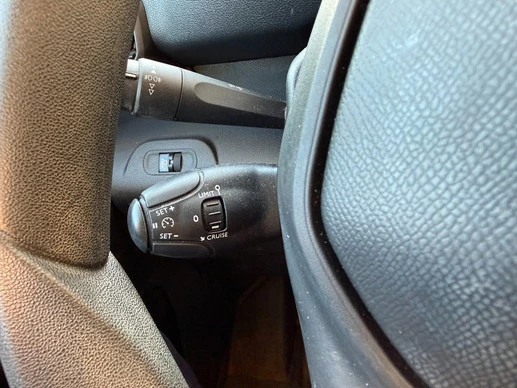 Peugeot Partner - Afbeelding 18 van 28