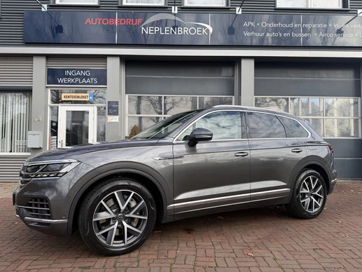 Volkswagen Touareg - Afbeelding 1 van 30