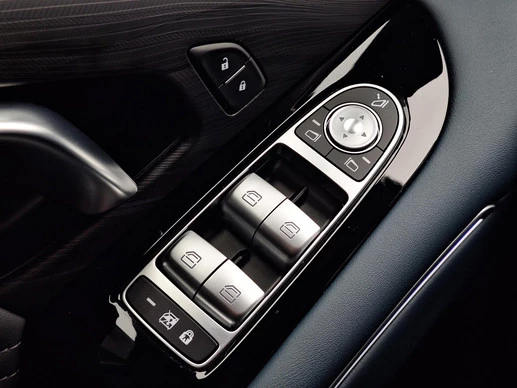 Voyah Free - Afbeelding 12 van 30