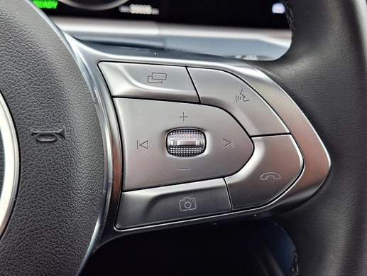 Voyah Free - Afbeelding 16 van 30