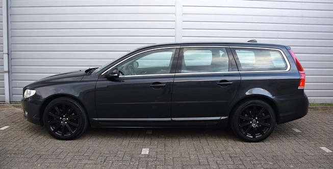 Volvo V70 - Afbeelding 4 van 30