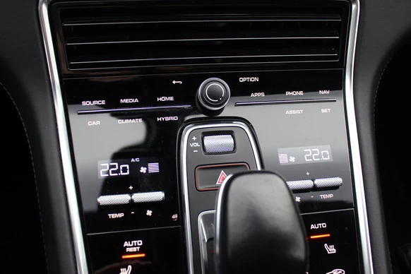 Porsche Panamera - Afbeelding 27 van 30