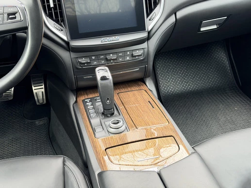 Maserati Ghibli - Afbeelding 12 van 30