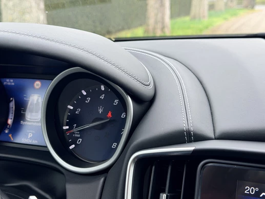 Maserati Ghibli - Afbeelding 19 van 30