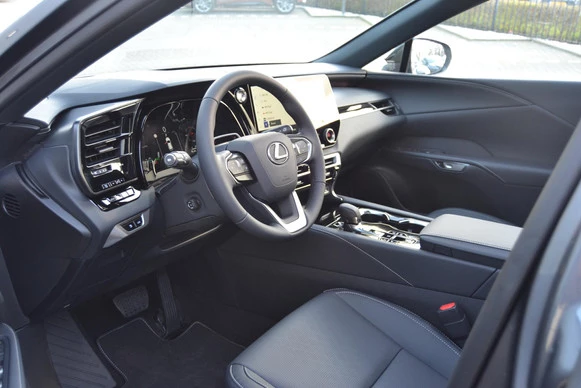 Lexus RX - Afbeelding 13 van 30