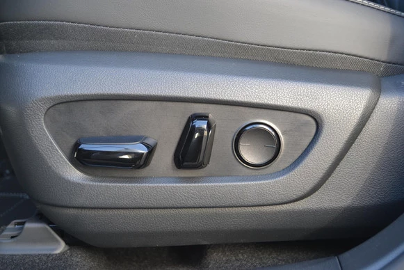 Lexus RX - Afbeelding 17 van 30