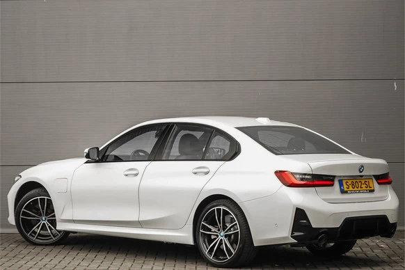 BMW 3 Serie - Afbeelding 10 van 30