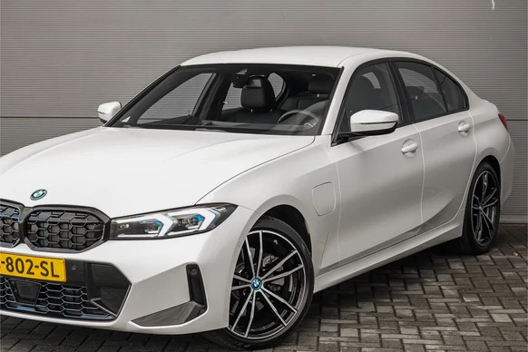 BMW 3 Serie - Afbeelding 16 van 30