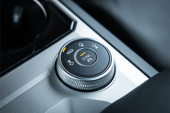 Volkswagen Touareg - Afbeelding 24 van 30