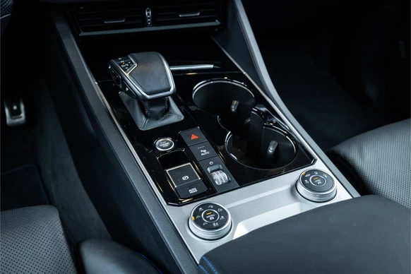 Volkswagen Touareg - Afbeelding 26 van 30