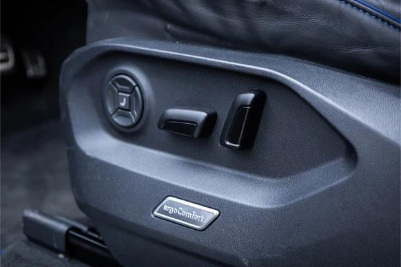 Volkswagen Touareg - Afbeelding 27 van 30