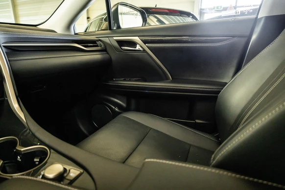 Lexus RX - Afbeelding 19 van 30