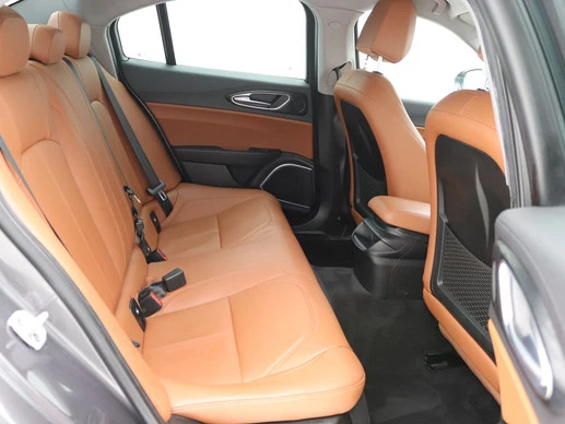 Alfa Romeo Giulia - Afbeelding 13 van 30