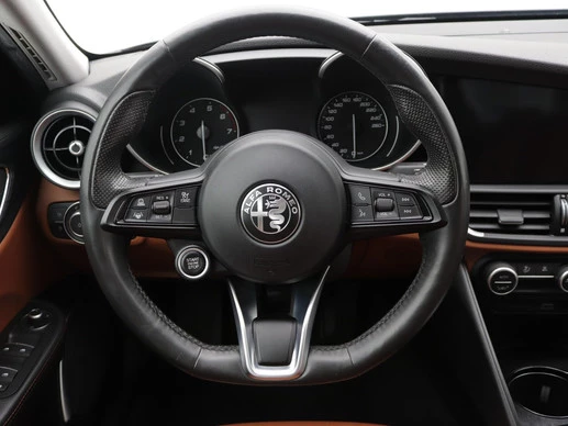 Alfa Romeo Giulia - Afbeelding 16 van 30