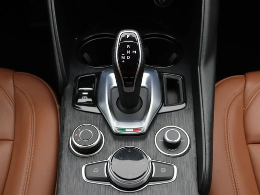 Alfa Romeo Giulia - Afbeelding 23 van 30