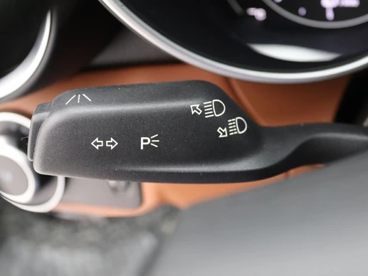 Alfa Romeo Giulia - Afbeelding 26 van 30