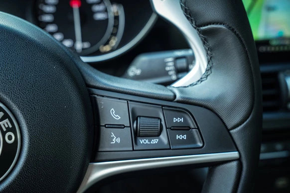 Alfa Romeo Giulia - Afbeelding 20 van 30