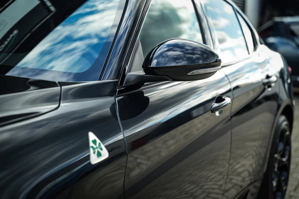 Alfa Romeo Giulia - Afbeelding 27 van 30