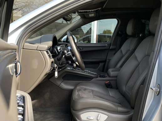 Porsche Macan - Afbeelding 2 van 30