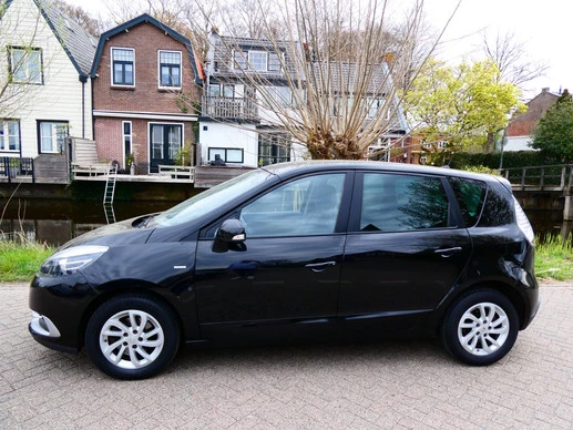 Renault Scénic leasen
