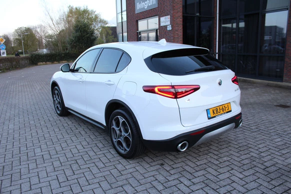 Alfa Romeo Stelvio - Afbeelding 3 van 29