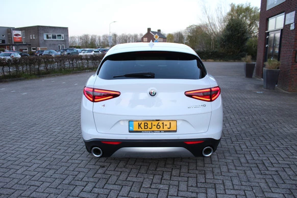 Alfa Romeo Stelvio - Afbeelding 4 van 29