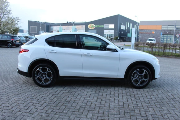Alfa Romeo Stelvio - Afbeelding 6 van 29