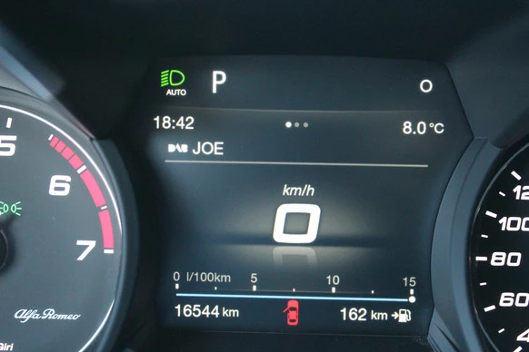 Alfa Romeo Stelvio - Afbeelding 29 van 29