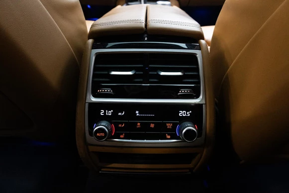 BMW 7 Serie - Afbeelding 8 van 30