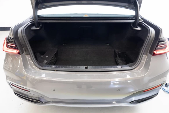 BMW 7 Serie - Afbeelding 21 van 30