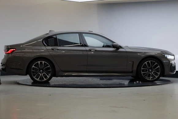 BMW 7 Serie - Afbeelding 25 van 30